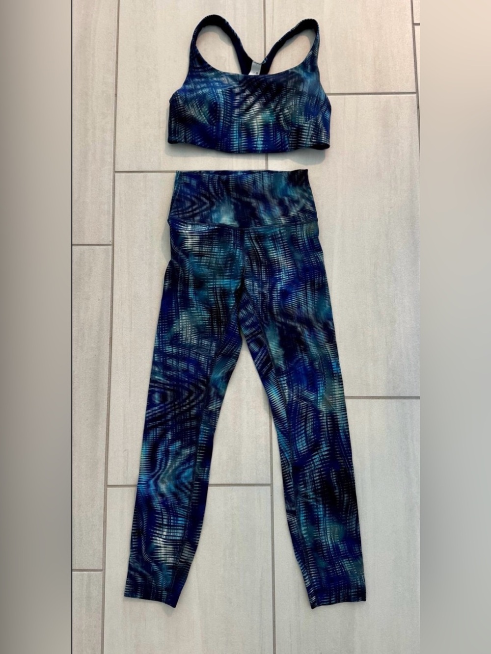 Lululemon Set! Wunder Train Bra & High Rise Legging, 4 & 8, 25”